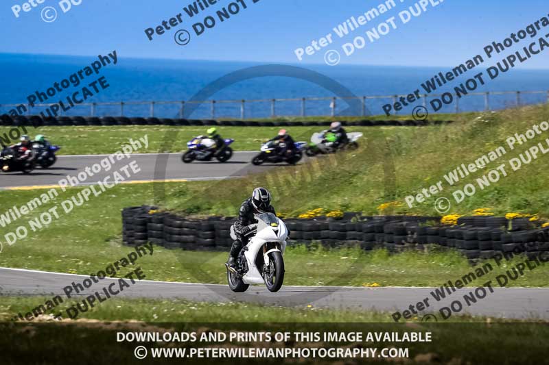 anglesey no limits trackday;anglesey photographs;anglesey trackday photographs;enduro digital images;event digital images;eventdigitalimages;no limits trackdays;peter wileman photography;racing digital images;trac mon;trackday digital images;trackday photos;ty croes